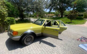 Mercedes-benz-280se-1981-Yellow-4