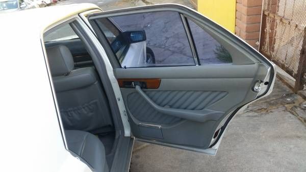 Mercedes-benz-280se-1981