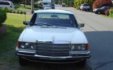 Mercedes-benz-280sel-1973-Pastel-White-Black-1