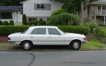 Mercedes-benz-280sel-1973-Pastel-White-Black-2