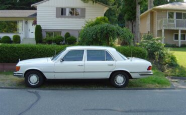Mercedes-benz-280sel-1973-Pastel-White-Black