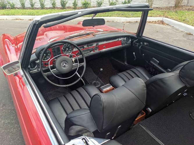 Mercedes-benz-280sl-1969-Signal-Red-Black-to-9