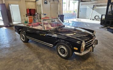 Mercedes-benz-280sl-1970-Black-Classic-Red-10