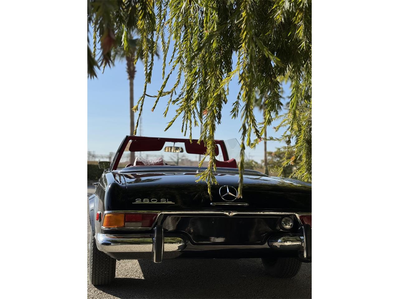 Mercedes-benz-280sl-1970-Black-Classic-Red-16