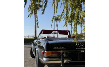 Mercedes-benz-280sl-1970-Black-Classic-Red-17
