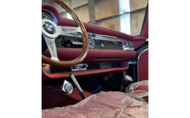 Mercedes-benz-280sl-1970-Black-Classic-Red-42