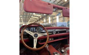 Mercedes-benz-280sl-1970-Black-Classic-Red-46