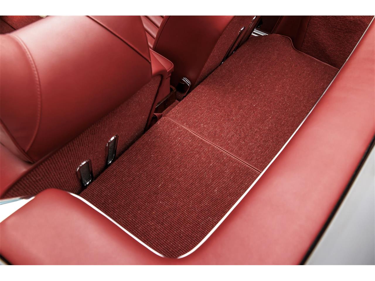 Mercedes-benz-280sl-1970-Black-Classic-Red-60