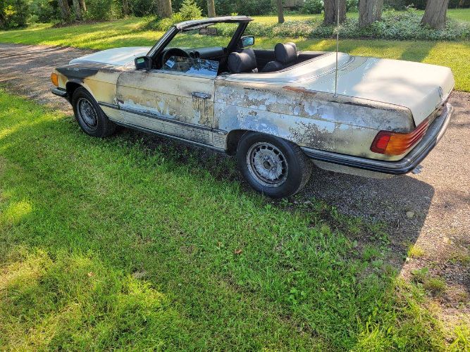 Mercedes-benz-280sl-1977-Custom-Patina-Black