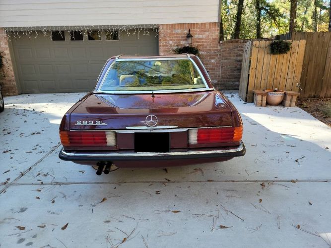 Mercedes-benz-280sl-1981-Red-1