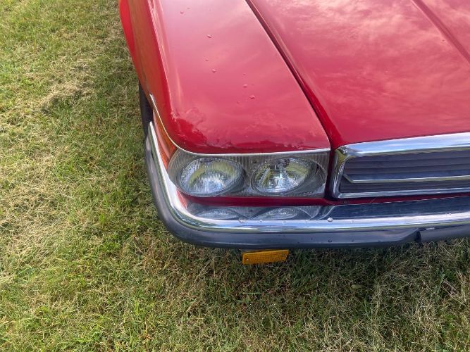 Mercedes-benz-280sl-1981-Red-17