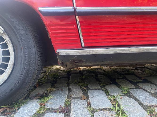 Mercedes-benz-280sl-1981-Red-18