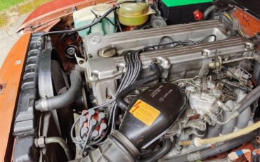 Mercedes-benz-280sl-1981-Red-Black-4