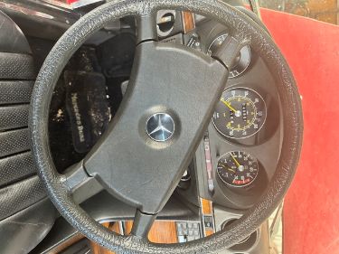 Mercedes-benz-280sl-1982-Red-1