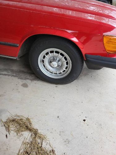 Mercedes-benz-280sl-1982-Red-10