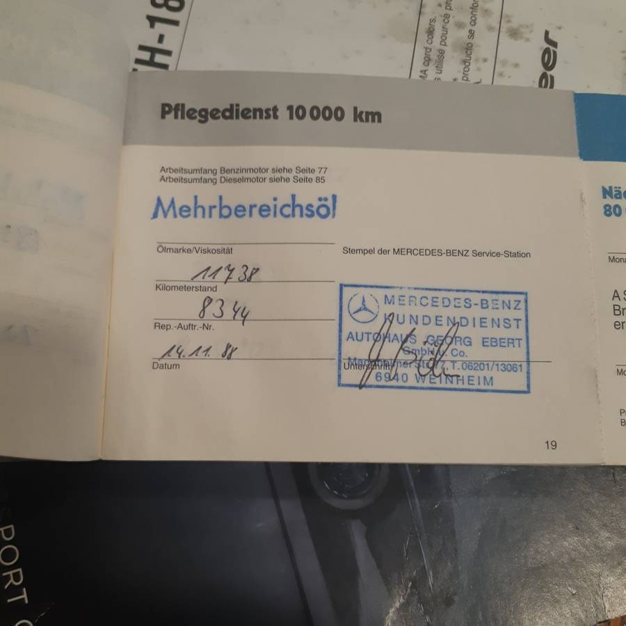 Mercedes-benz-300-ce-1988-silver-14