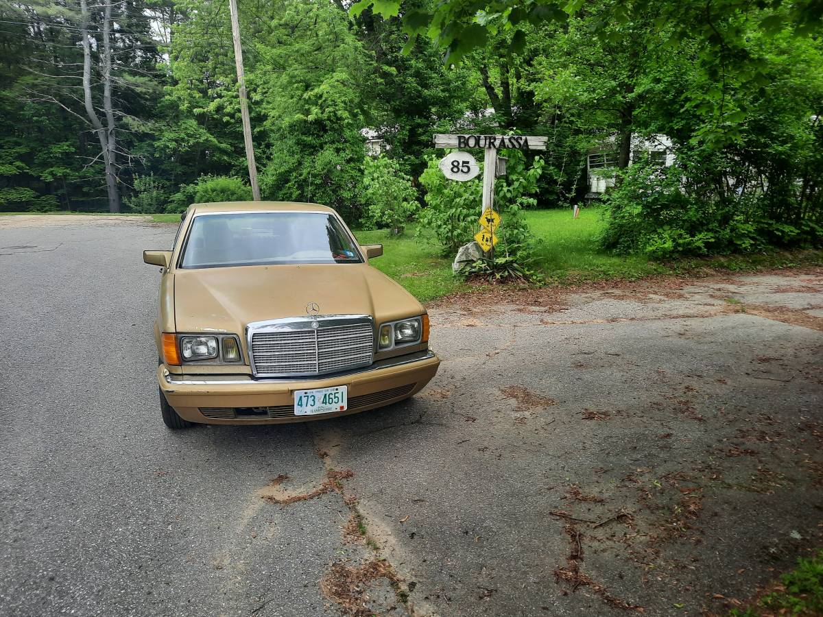 Mercedes-benz-300-sd-diesel-1982-custom-2