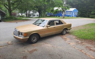 Mercedes-benz-300-sd-diesel-1982-custom-3