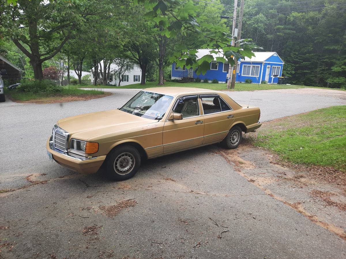 Mercedes-benz-300-sd-diesel-1982-custom-3