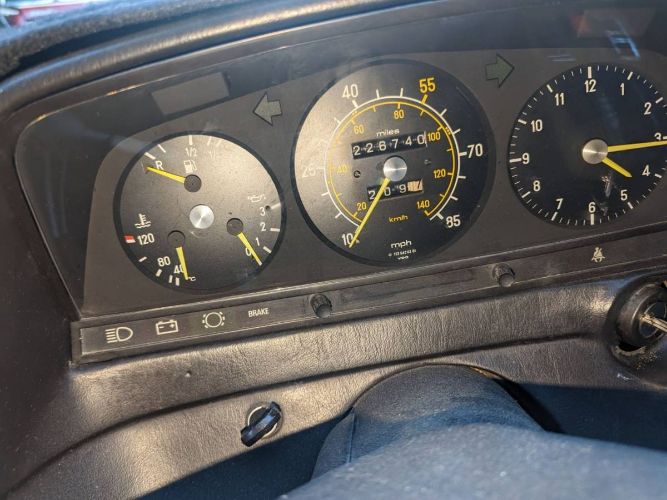 Mercedes-benz-300cd-1981-Forest-Green-Black-7