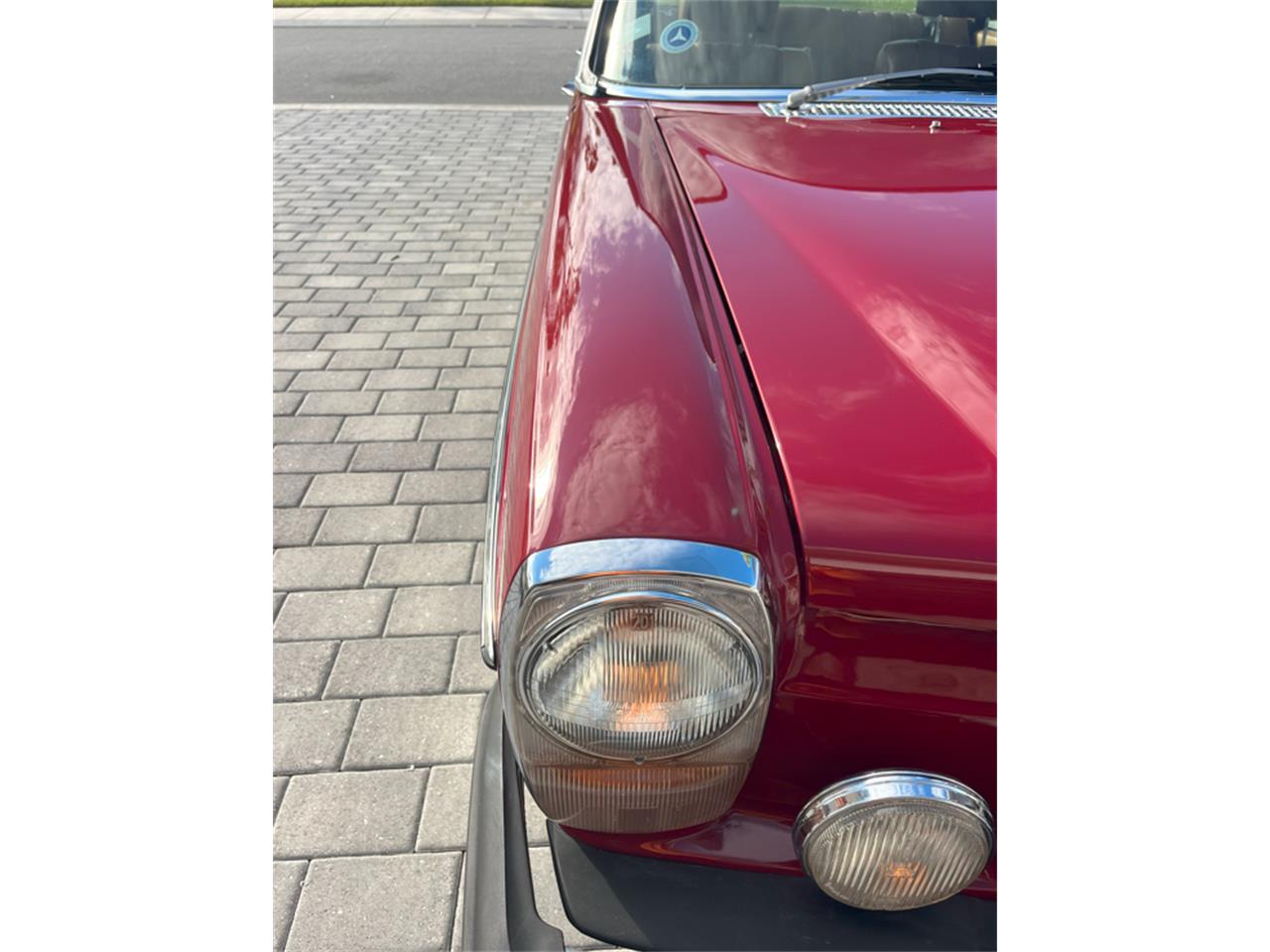 Mercedes-benz-300d-1976-Desert-Red-Palomino-Tan-2