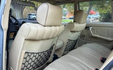 Mercedes-benz-300d-1983-Blue-18