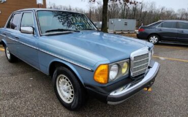 Mercedes-benz-300d-1985-2