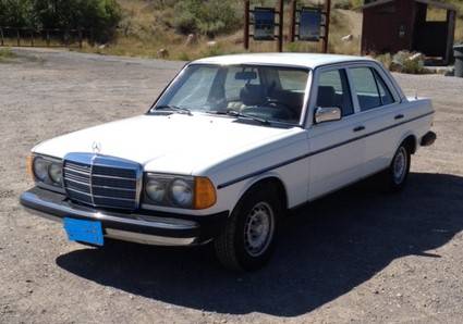 Mercedes-benz-300d-diesel-1980-white-1