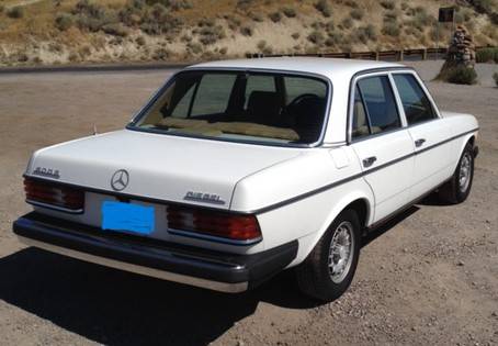 Mercedes-benz-300d-diesel-1980-white-2