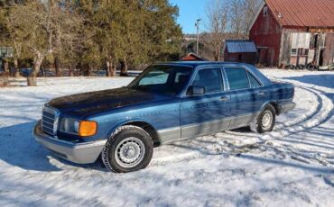 Mercedes-benz-300sd-1983-Lapis-Blue