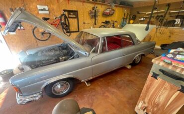 Mercedes-benz-300se-1964-Silver-Red