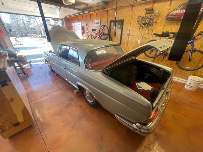 Mercedes-benz-300se-1964-Silver-Red-8