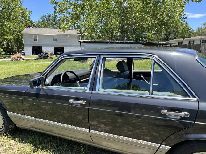 Mercedes-benz-300se-1986-Blue-1