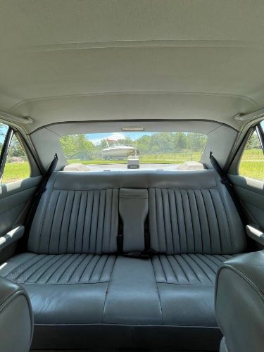 Mercedes-benz-300se-1986-Blue-10