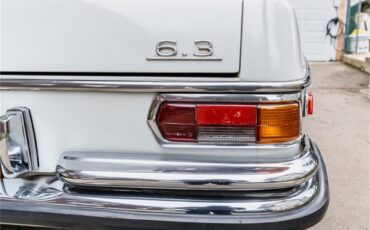 Mercedes-benz-300sel-1970-White-Blue-25