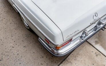 Mercedes-benz-300sel-1970-White-Blue-29