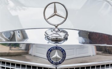 Mercedes-benz-300sel-1970-White-Blue-37