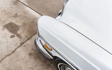 Mercedes-benz-300sel-1970-White-Blue-4