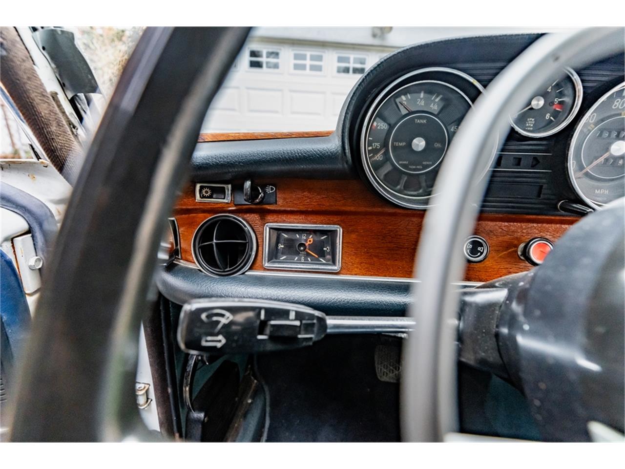 Mercedes-benz-300sel-1970-White-Blue-55