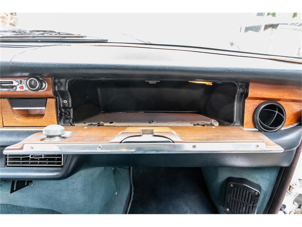 Mercedes-benz-300sel-1970-White-Blue-67
