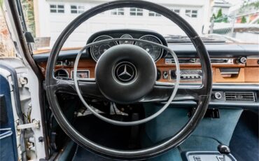 Mercedes-benz-300sel-1970-White-Blue-7