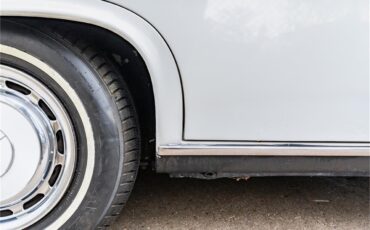 Mercedes-benz-300sel-1970-White-Blue-92