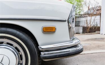 Mercedes-benz-300sel-1970-White-Blue-93