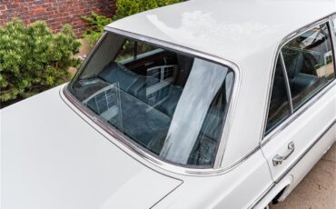 Mercedes-benz-300sel-1970-White-Blue-96