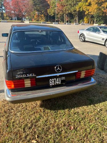 Mercedes-benz-300sel-1988-Black-1