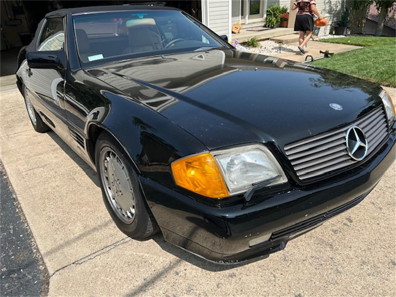 Mercedes-benz-300sl-1990-Black-European-Mustard-2