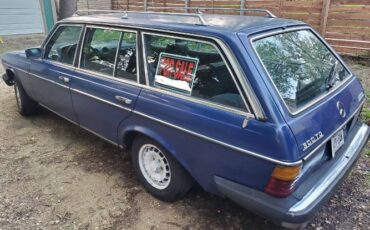 Mercedes-benz-300td-1980-9