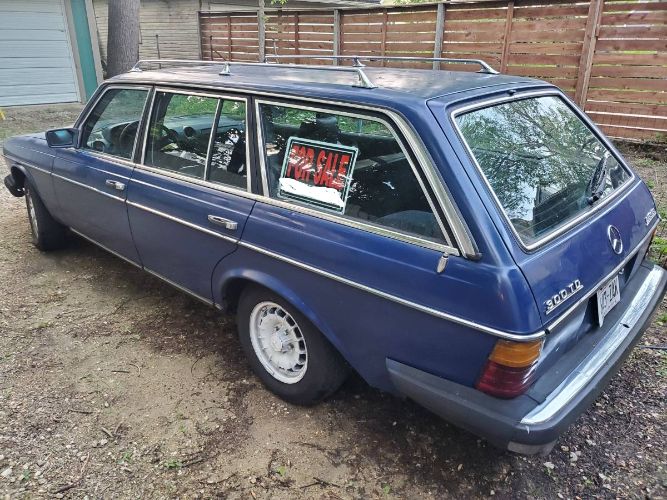 Mercedes-benz-300td-1980-9