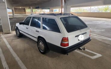 Mercedes-benz-300te-1988-White-Blue-1