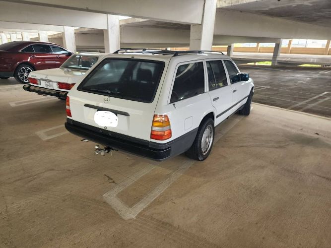 Mercedes-benz-300te-1988-White-Blue-2